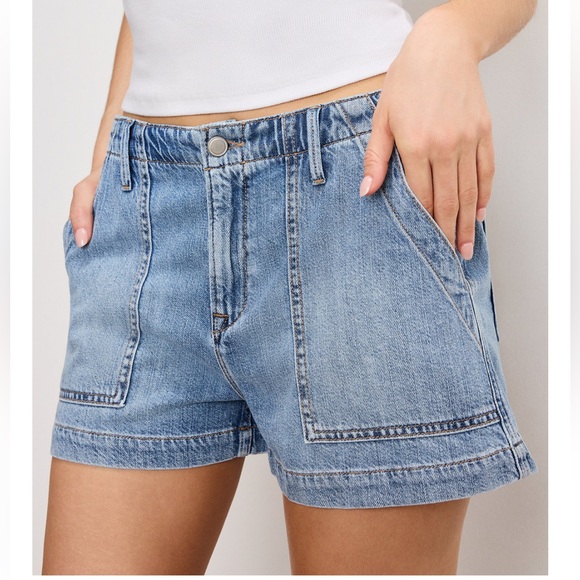 Good American Lite High-Rise Shorts